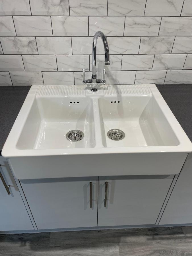 Large 1 Bedroom Flat With Private Parking Plymouth Eksteriør bilde